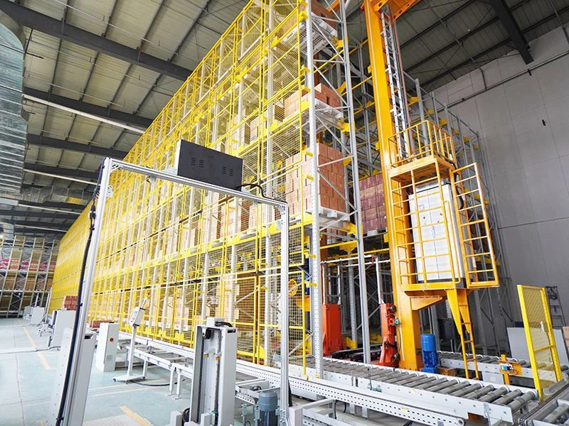 Pallet Stacker Crane + Shuttle Robot Racking